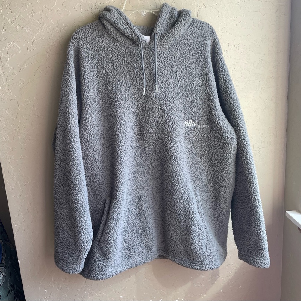 Women's NIKE Therma-Fit Fleece Hooded Sweatshirt Pullover Gray XL - Picture 2 of 12